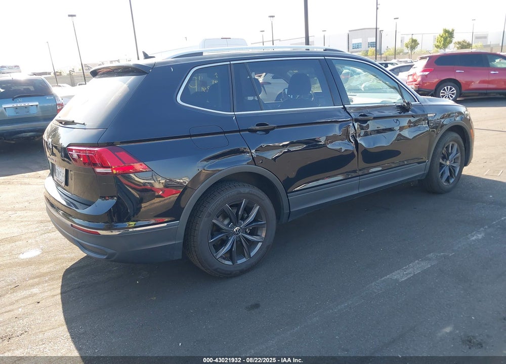 2022 VOLKSWAGEN TIGUAN VIN: 3VV3B7AX6NM016530