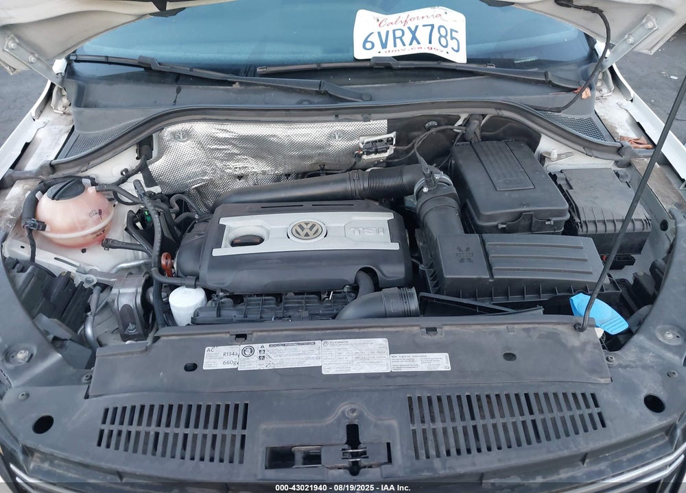 2012 VOLKSWAGEN TIGUAN VIN: WVGAV7AX7CW582315