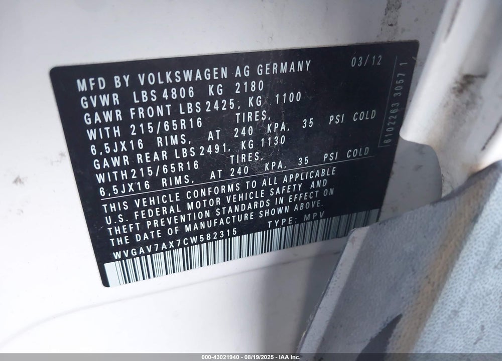 2012 VOLKSWAGEN TIGUAN VIN: WVGAV7AX7CW582315