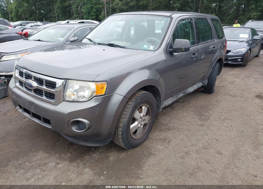 2009 FORD ESCAPE VIN: 1FMCU92739KB26978