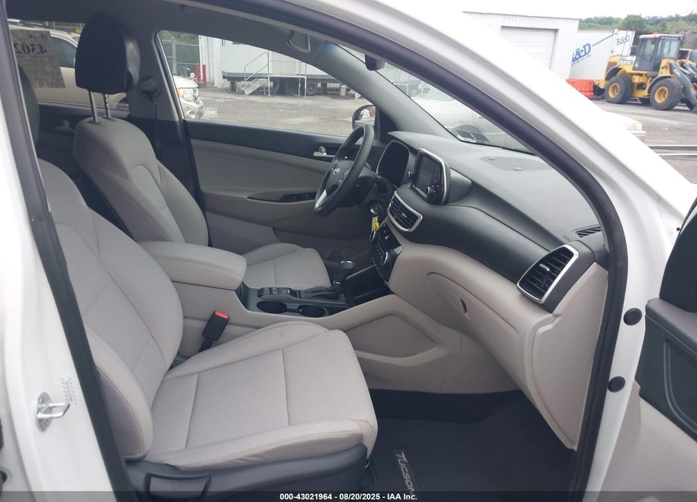 2020 HYUNDAI TUCSON VIN: KM8J2CA46LU259859
