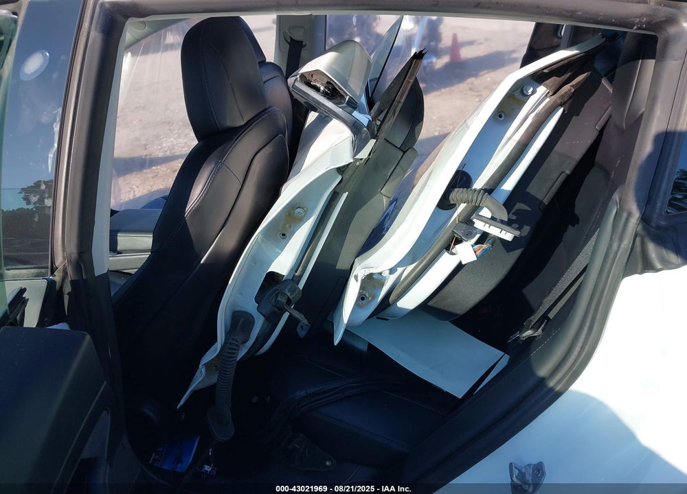 2020 TESLA MODEL 3 STANDARD RANGE PLUS REAR-WHEEL DRIVE/STANDARD RANGE REAR-WHEEL DRIVE VIN: 5YJ3E1EA0LF597775
