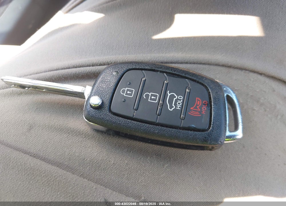 2017 HYUNDAI SONATA VIN: 5NPE24AF3HH498543