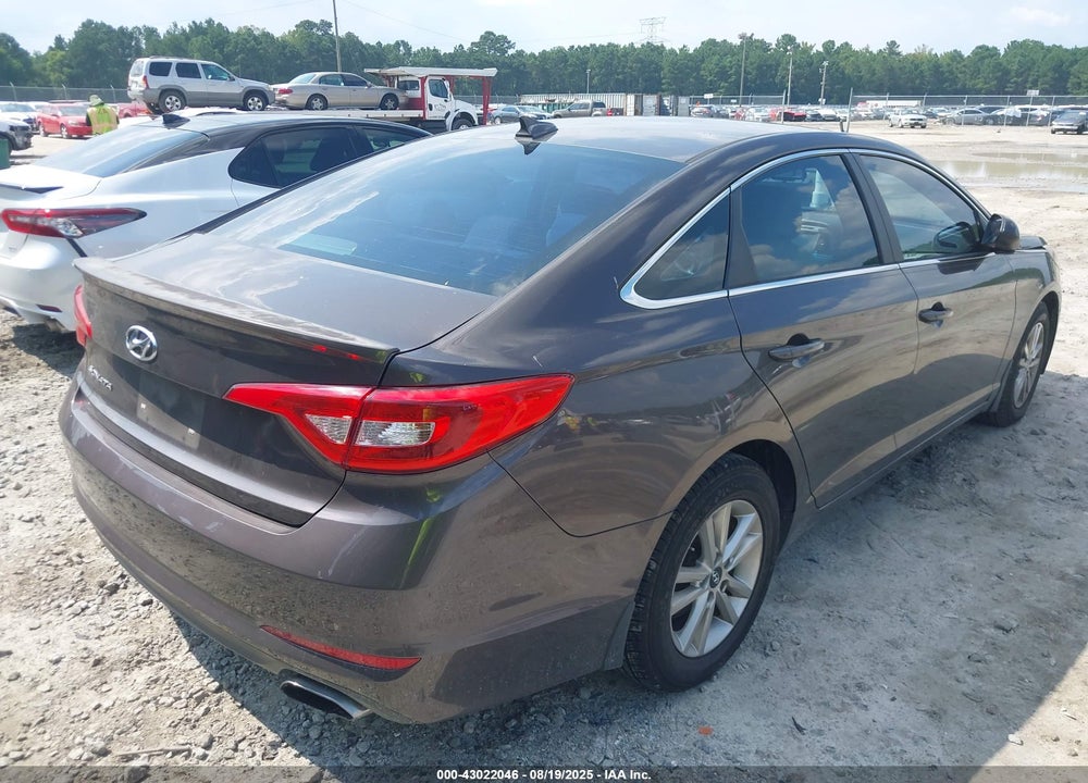 2017 HYUNDAI SONATA VIN: 5NPE24AF3HH498543
