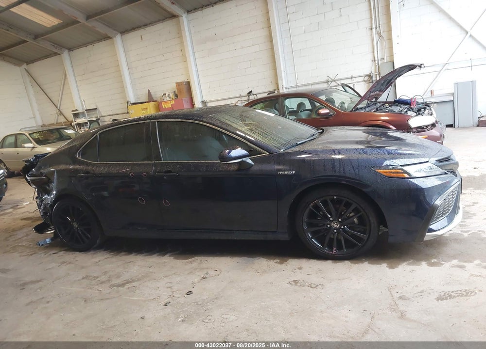 2021 TOYOTA CAMRY VIN: 4T1K31AK4MU029632