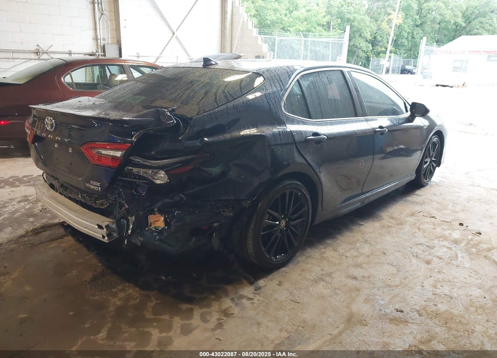 2021 TOYOTA CAMRY VIN: 4T1K31AK4MU029632