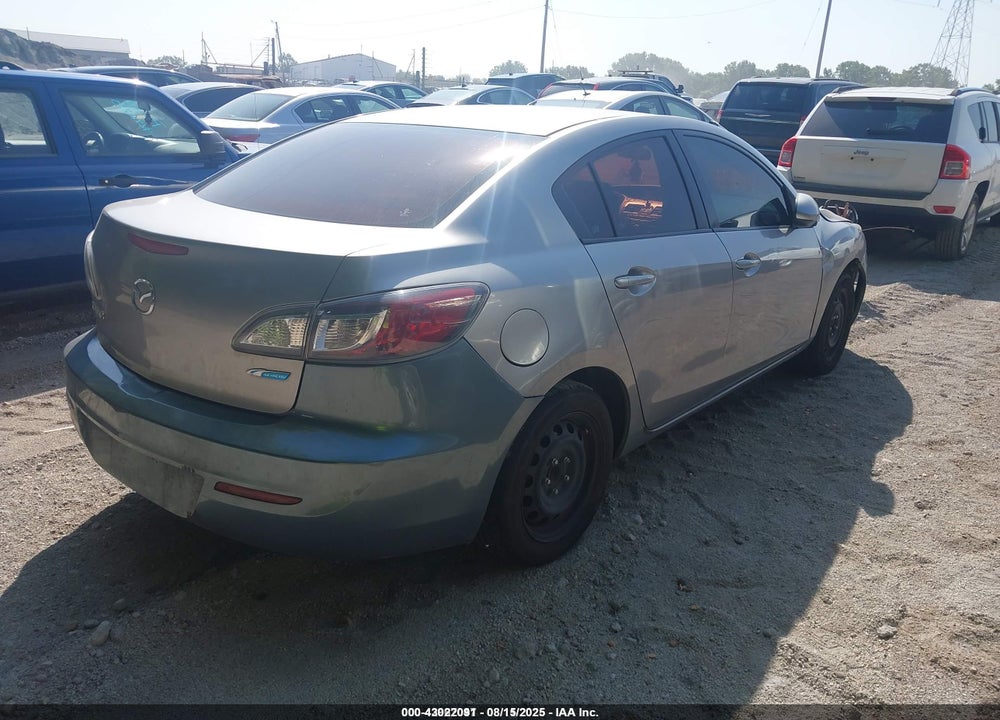 2013 MAZDA 3 VIN: JM1BL1U71D1761178