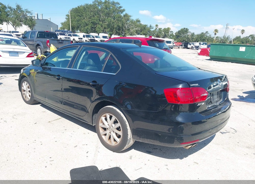 2013 VOLKSWAGEN JETTA VIN: 3VWDP7AJ4DM402066