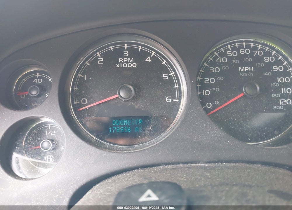 2007 CHEVROLET TAHOE VIN: 1GNFK13017R102796