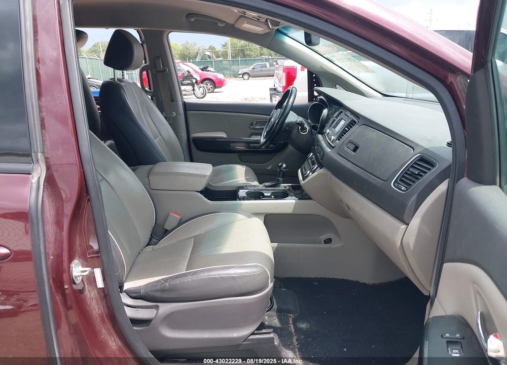 2016 KIA SEDONA EX VIN: KNDMC5C11G6116647