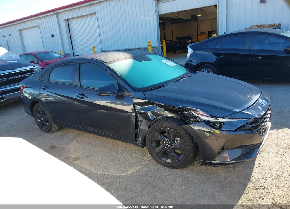 2021 HYUNDAI ELANTRA VIN: 5NPLS4AG8MH002372