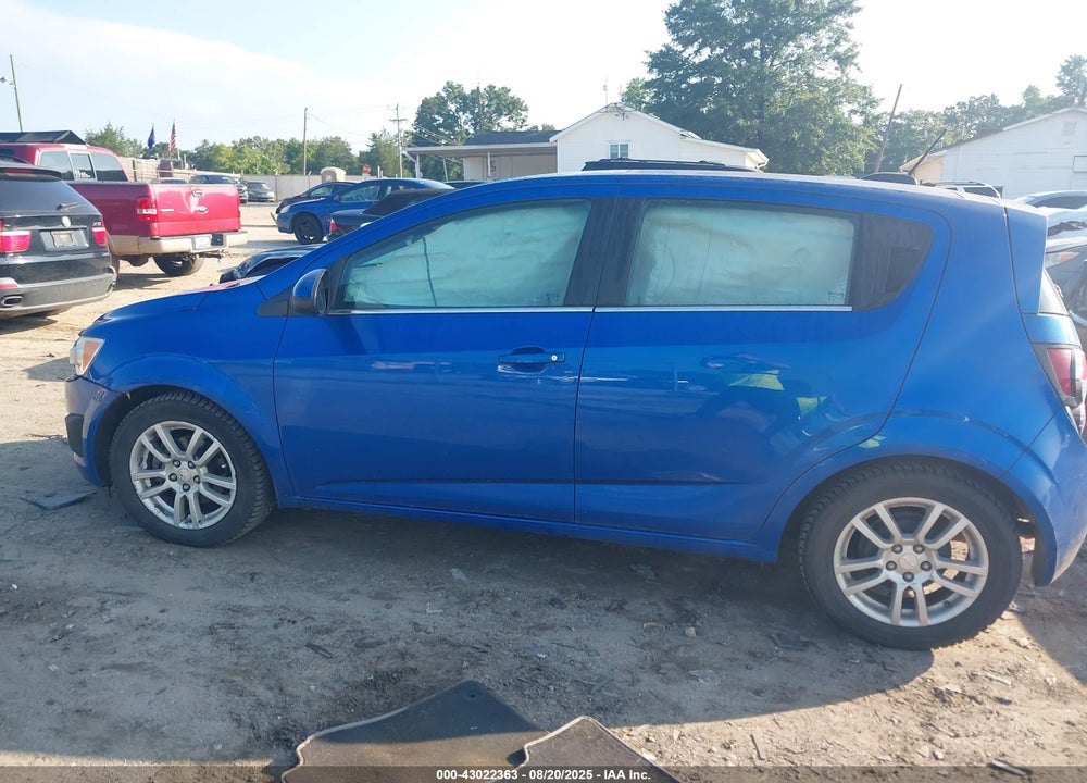 2016 CHEVROLET SONIC VIN: 1G1JC6SB8G4176481