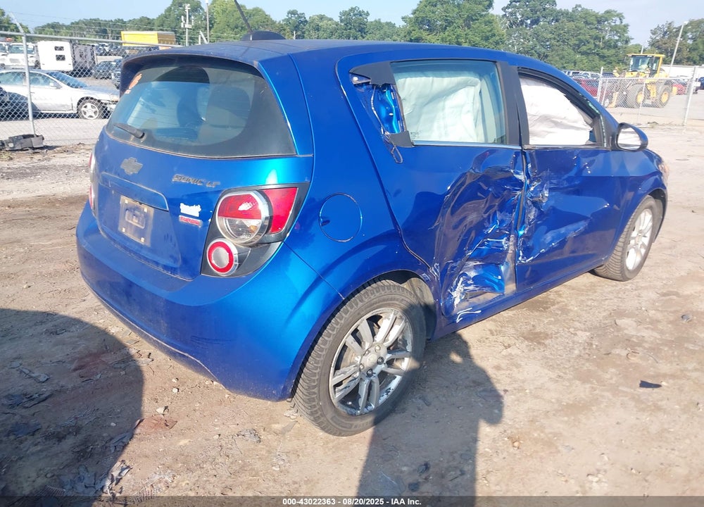 2016 CHEVROLET SONIC VIN: 1G1JC6SB8G4176481