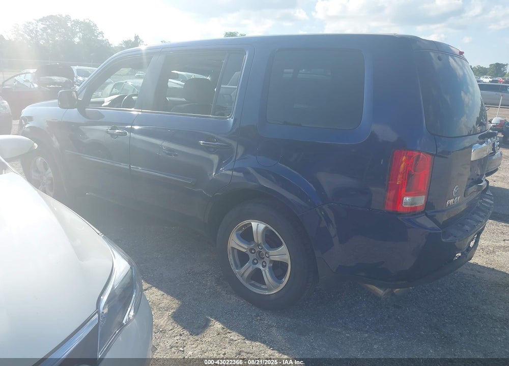 2014 HONDA PILOT EX-L VIN: 5FNYF4H7XEB056224