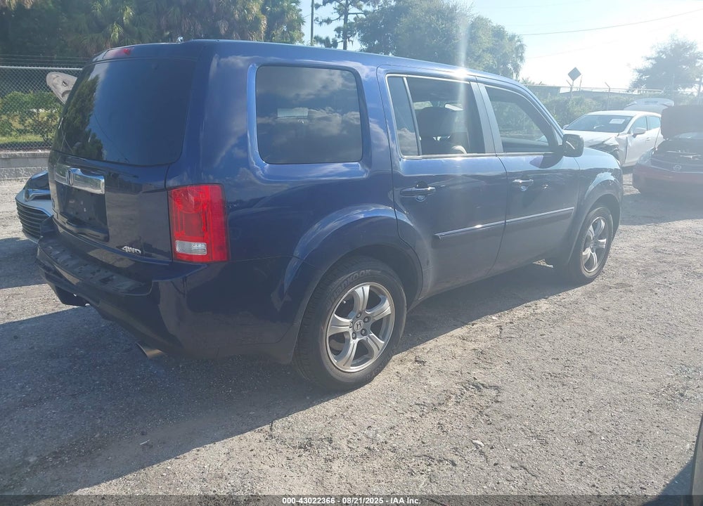 2014 HONDA PILOT EX-L VIN: 5FNYF4H7XEB056224