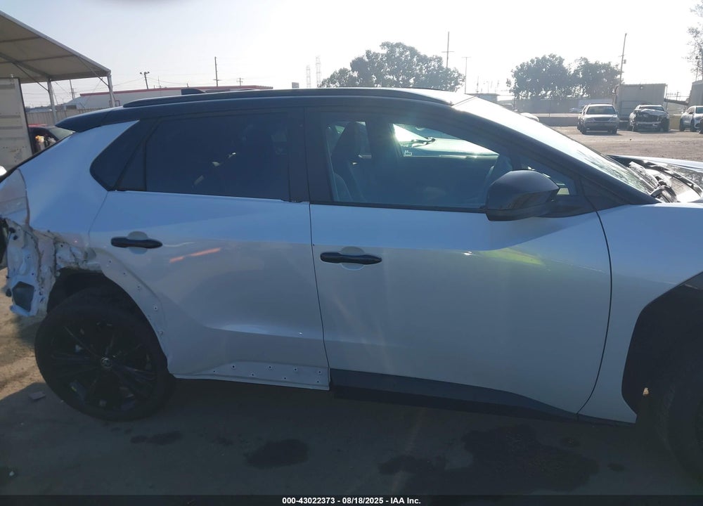 2025 TOYOTA BZ4X VIN: JTMABACA8SA094523