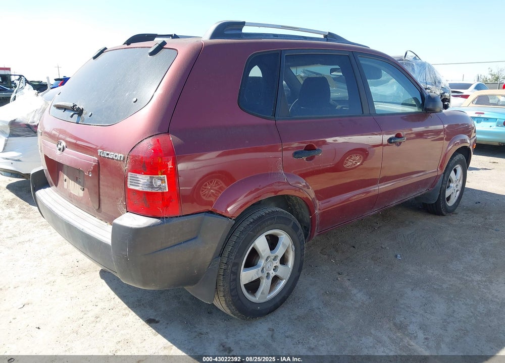 2005 HYUNDAI TUCSON GL VIN: KM8JM12BX5U121837