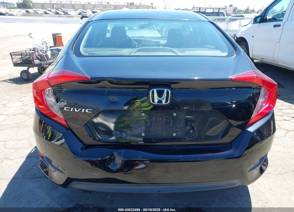 2016 HONDA CIVIC VIN: 2HGFC2F5XGH561684