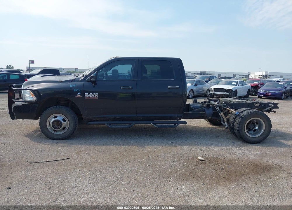 2018 RAM 3500 TRADESMAN  4X4 8' BOX VIN: 3C63RRGL7JG299319