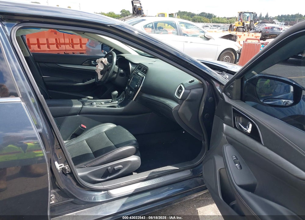 2017 NISSAN MAXIMA VIN: 1N4AA6AP2HC431892