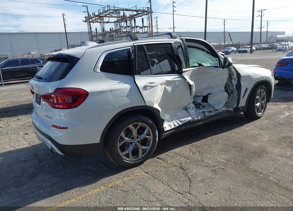 2021 BMW X3 VIN: 5UXTY3C07M9F05393