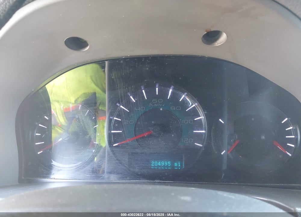 2011 FORD FUSION VIN: 3FAHP0HA0BR323811