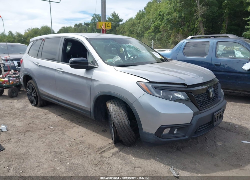 2021 HONDA PASSPORT AWD SPORT VIN: 5FNYF8H23MB008395