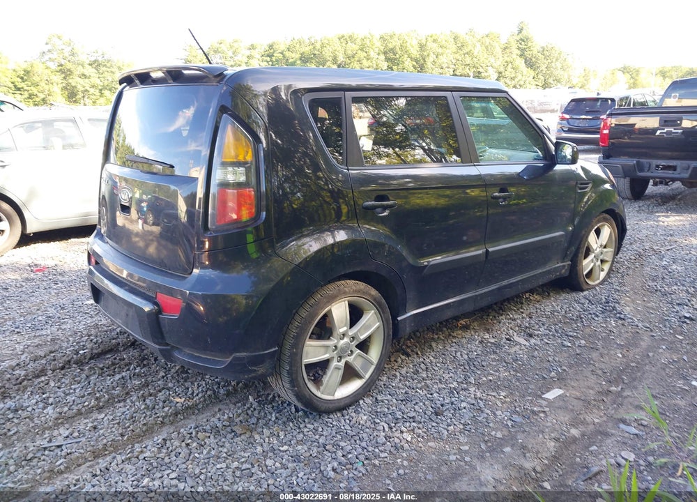 2011 KIA SOUL VIN: KNDJT2A26B7270044
