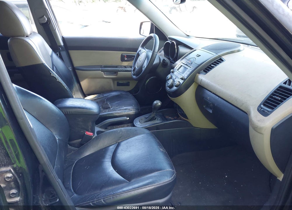2011 KIA SOUL VIN: KNDJT2A26B7270044