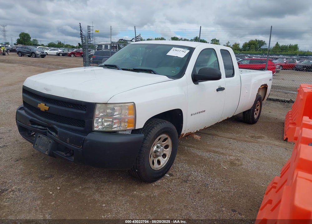 2011 CHEVROLET SILVERADO 1500 VIN: 1GCRKPE03BZ125978