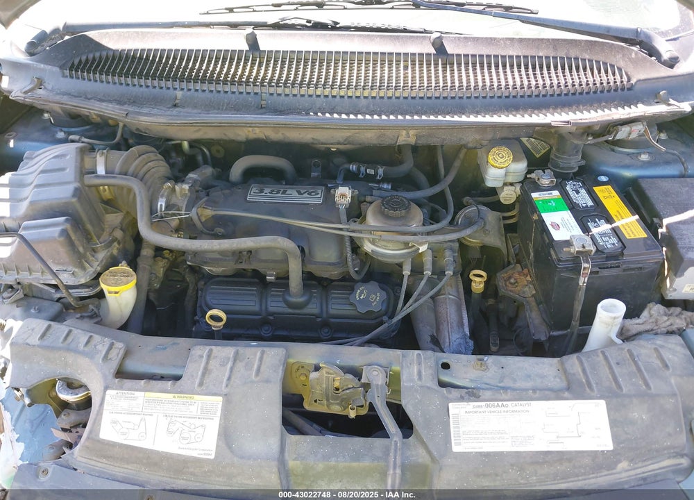 2005 CHRYSLER TOWN & COUNTRY TOURING VIN: 2C4GP54L35R157868