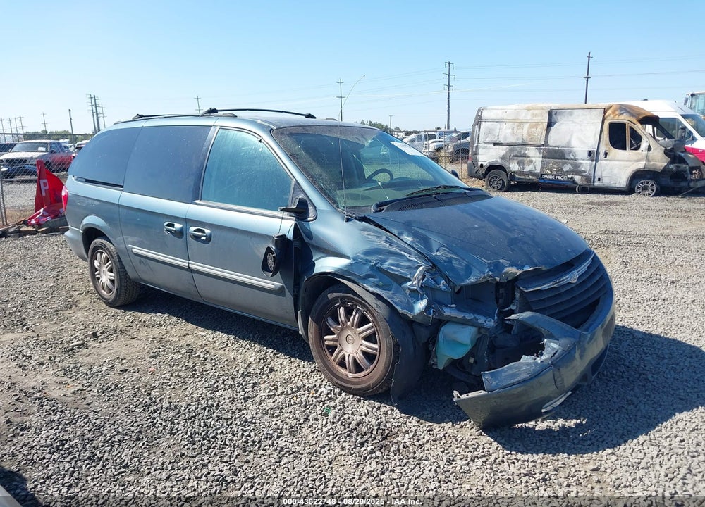 2005 CHRYSLER TOWN & COUNTRY TOURING VIN: 2C4GP54L35R157868