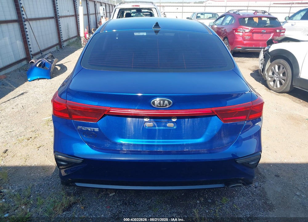2021 KIA FORTE VIN: 3KPF24ADXME338421
