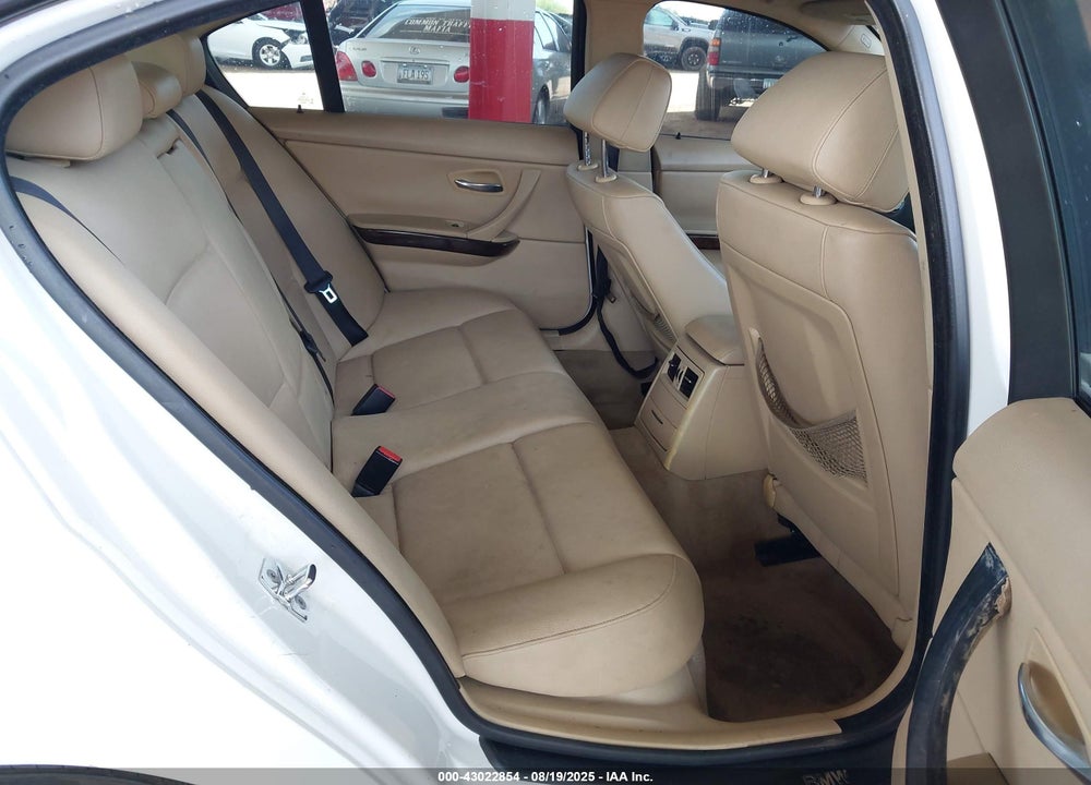 2007 BMW 328I VIN: WBAVA33557KX80455