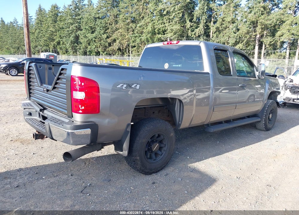 2007 CHEVROLET SILVERADO 2500HD LT1 VIN: 1GCHK29607E556113