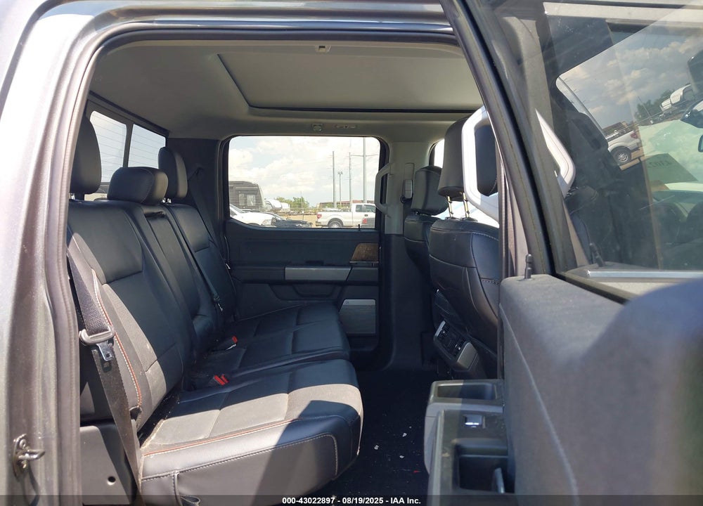 2023 FORD F-150 LARIAT VIN: 1FTFW1E83PKF45539