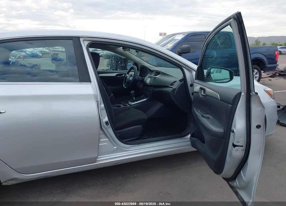 2018 NISSAN SENTRA VIN: 3N1AB7AP9JY244565