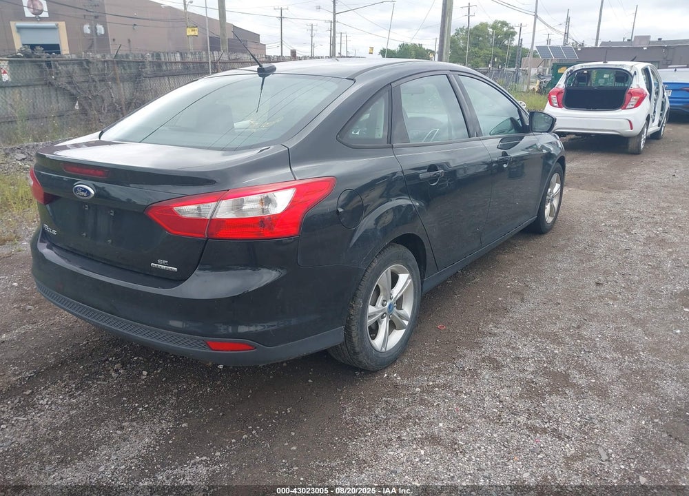 2013 FORD FOCUS VIN: 1FADP3F21DL262076