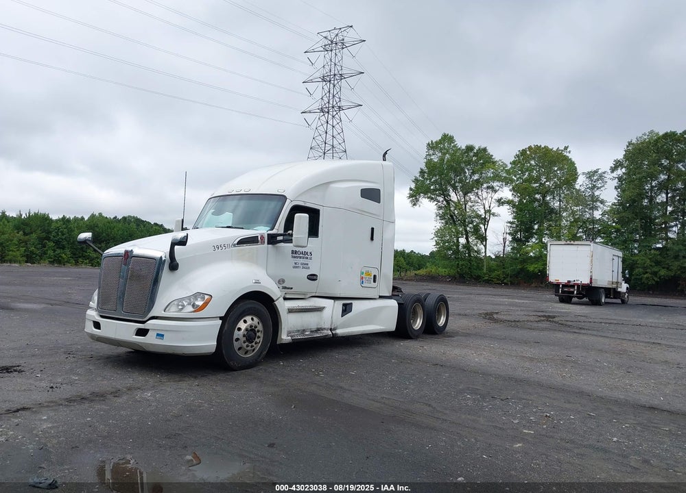 2019 KENWORTH T680 VIN: 1XKYD49X5KJ247238