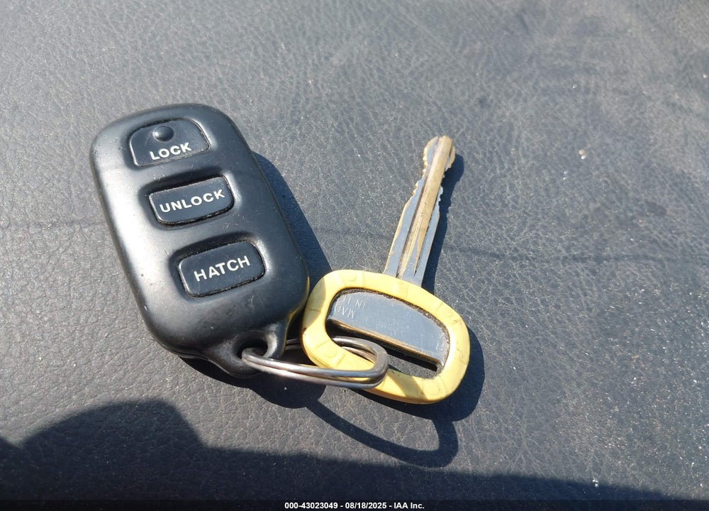 2005 PONTIAC VIBE VIN: 5Y2SL63815Z453700