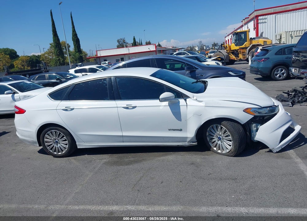 2014 FORD FUSION VIN: 3FA6P0LU2ER275869