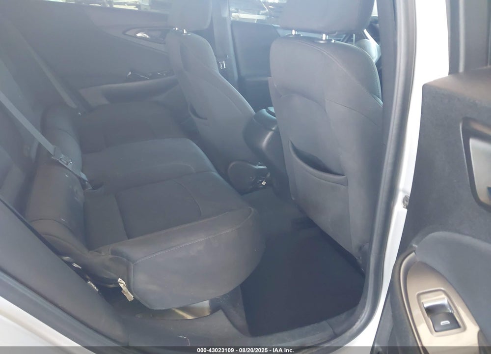 2018 CHEVROLET MALIBU VIN: 1G1ZB5ST0JF240002