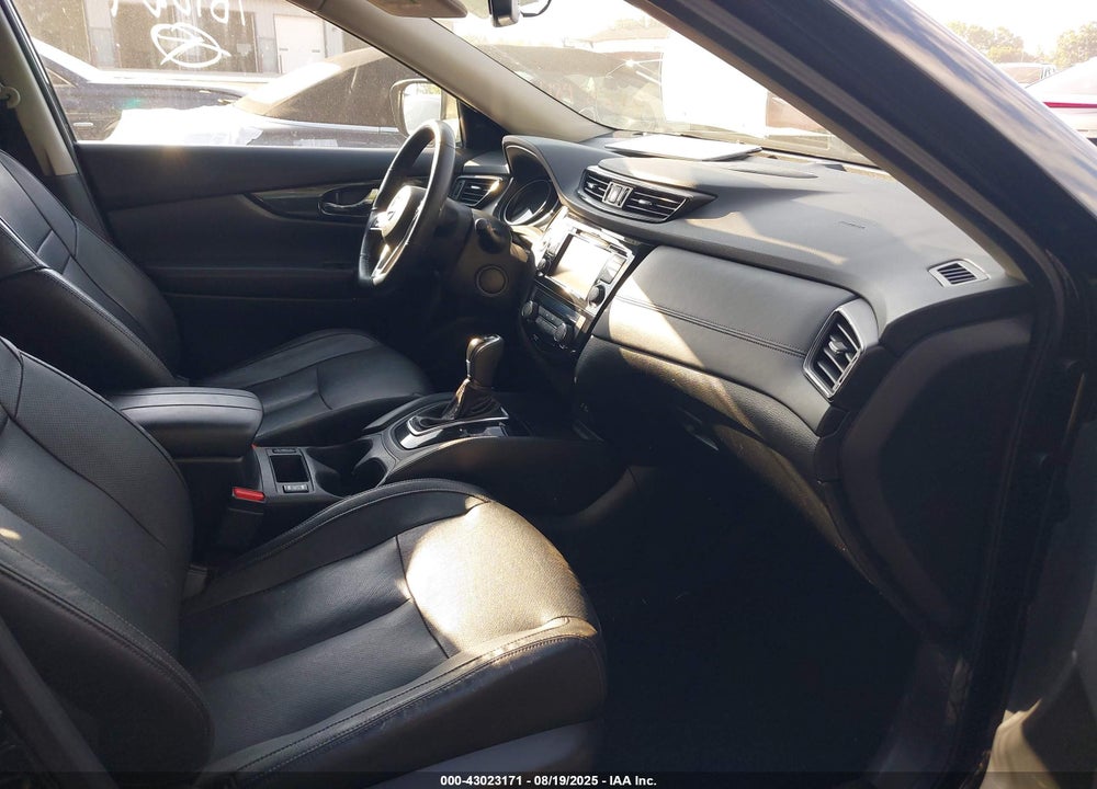 2018 NISSAN ROGUE VIN: 5N1AT2MV3JC761064
