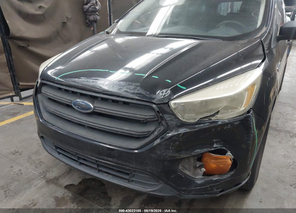 2017 FORD ESCAPE VIN: 1FMCU0F70HUA61841