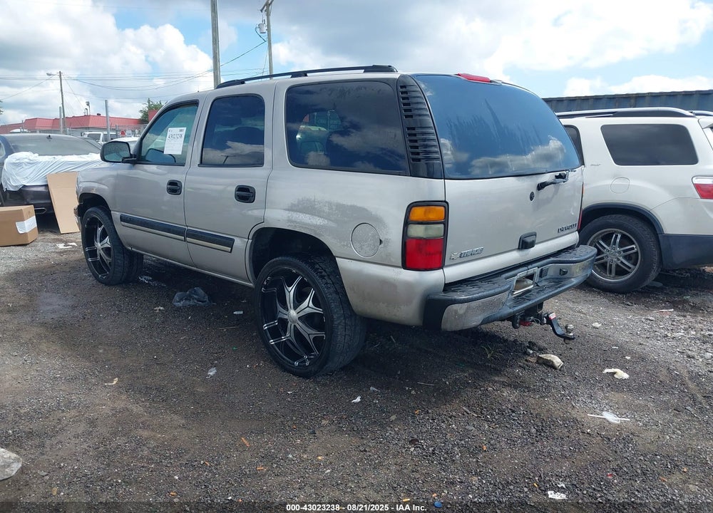 2005 CHEVROLET TAHOE LS VIN: 1GNEC13V15J127312