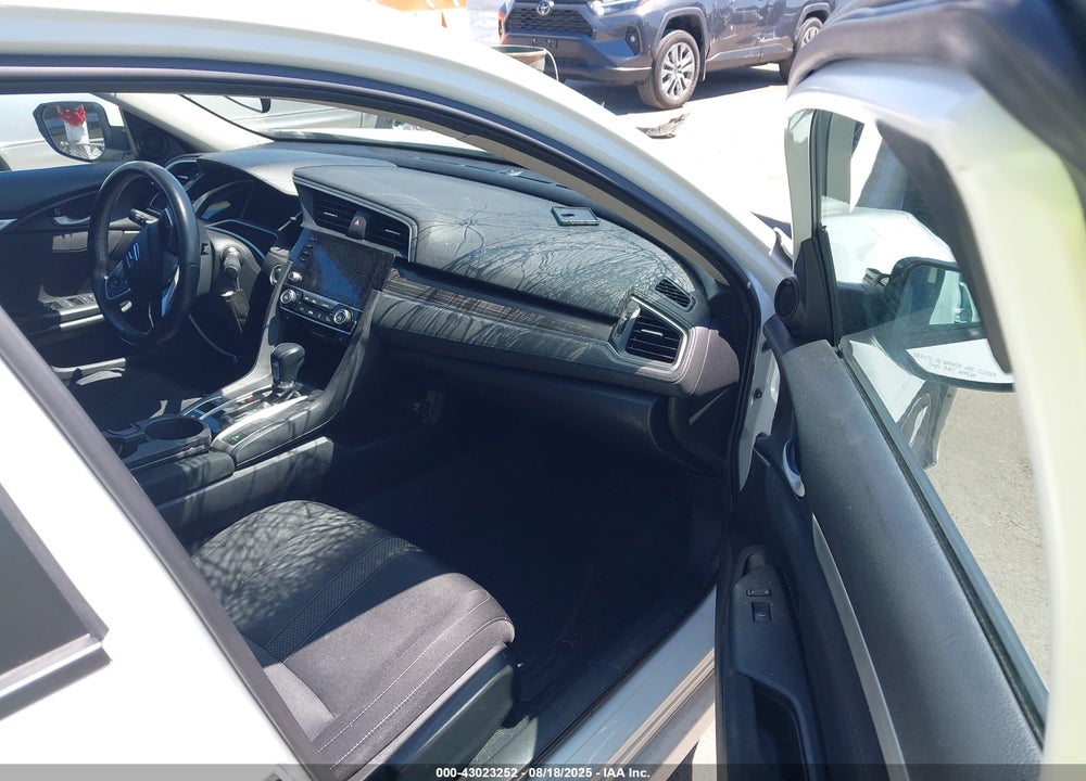 2021 HONDA CIVIC EX VIN: 19XFC1F30ME201905