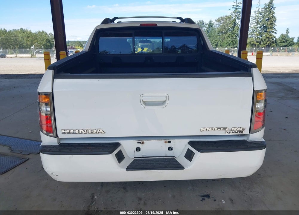 2006 HONDA RIDGELINE RTS VIN: 2HJYK16466H510530