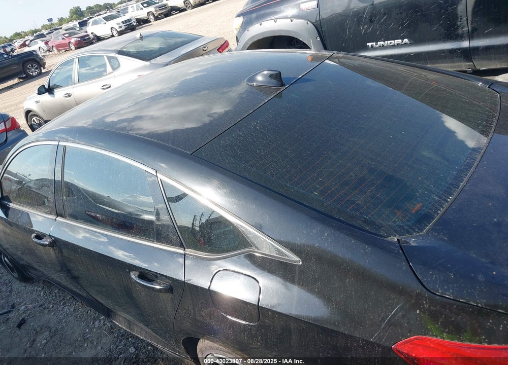 2018 HONDA ACCORD VIN: 1HGCV1F38JA161991