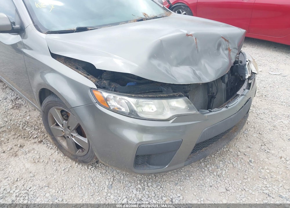 2011 KIA FORTE KOUP EX VIN: KNAFU6A21B5390854