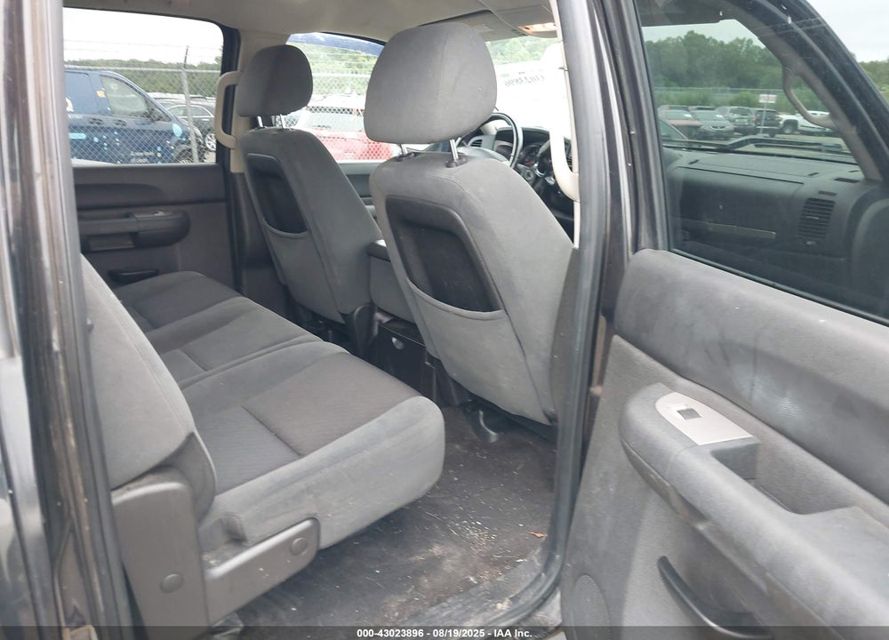 2009 CHEVROLET SILVERADO 1500 LT VIN: 3GCEK23M49G272537